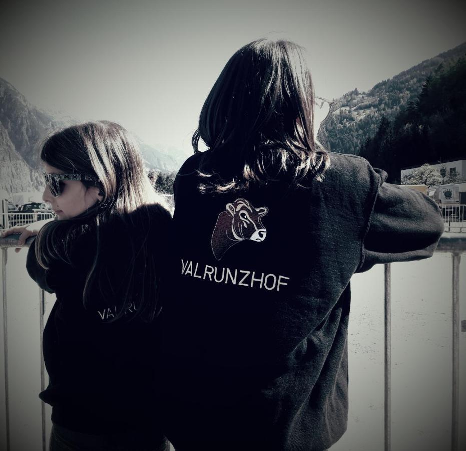 ナウダース Valrunzhof Direkt Am Seilbahncenterヴィラ エクステリア 写真